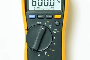 Fluke 115 True Rms Digital Multimeter